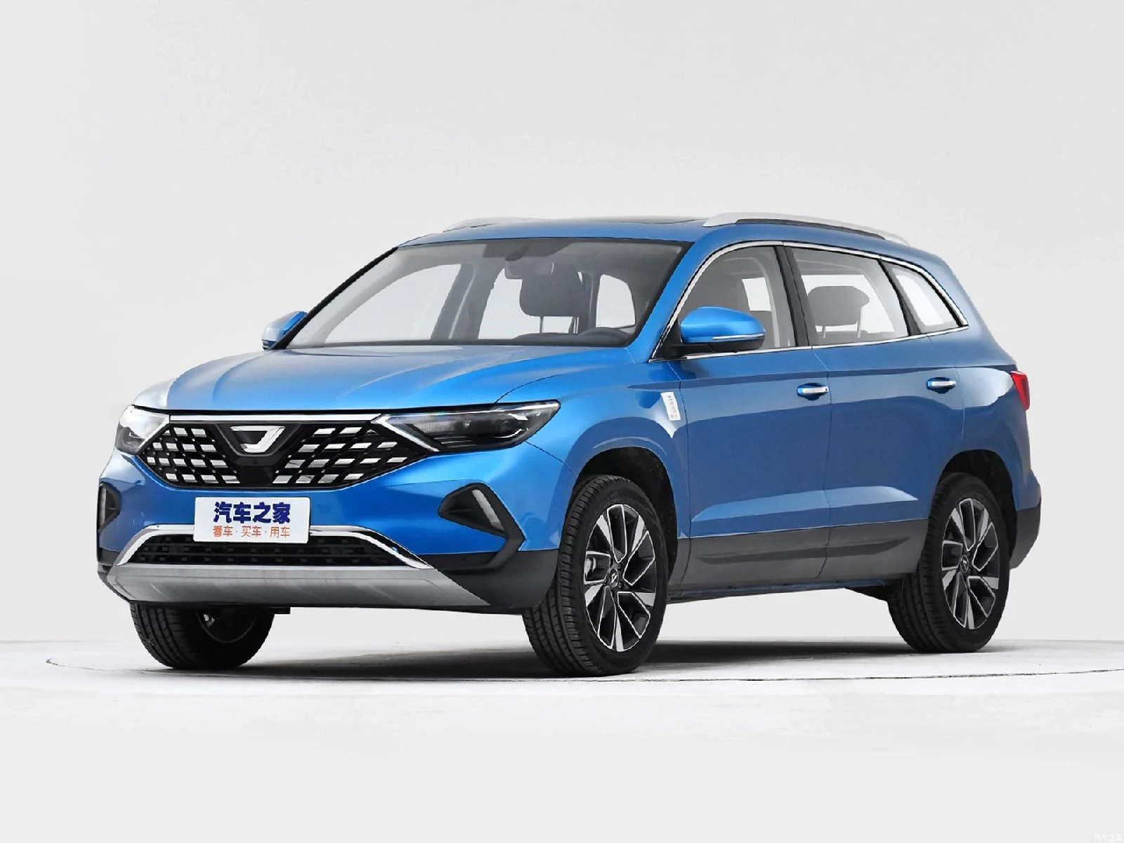 Каско на  VS7